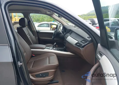 2013 BMW X5 xDrive35I/xDrive35I Premium/xDrive35I Sport Activity из США, поврежденный, VIN 5UXZV4C50D0B01294